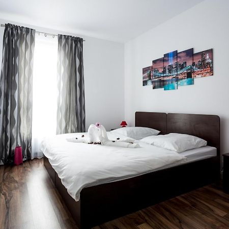 Julia Apartments Jezyce Koscielna 波兹南 外观 照片
